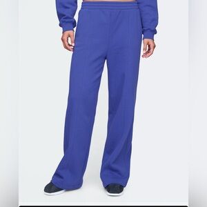 NWT GAP Women’s VintageSoft Seamed Straight Sweatpants/Dazzling Blue/Medium Tall